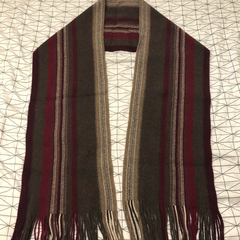 Cashmere blend scarf